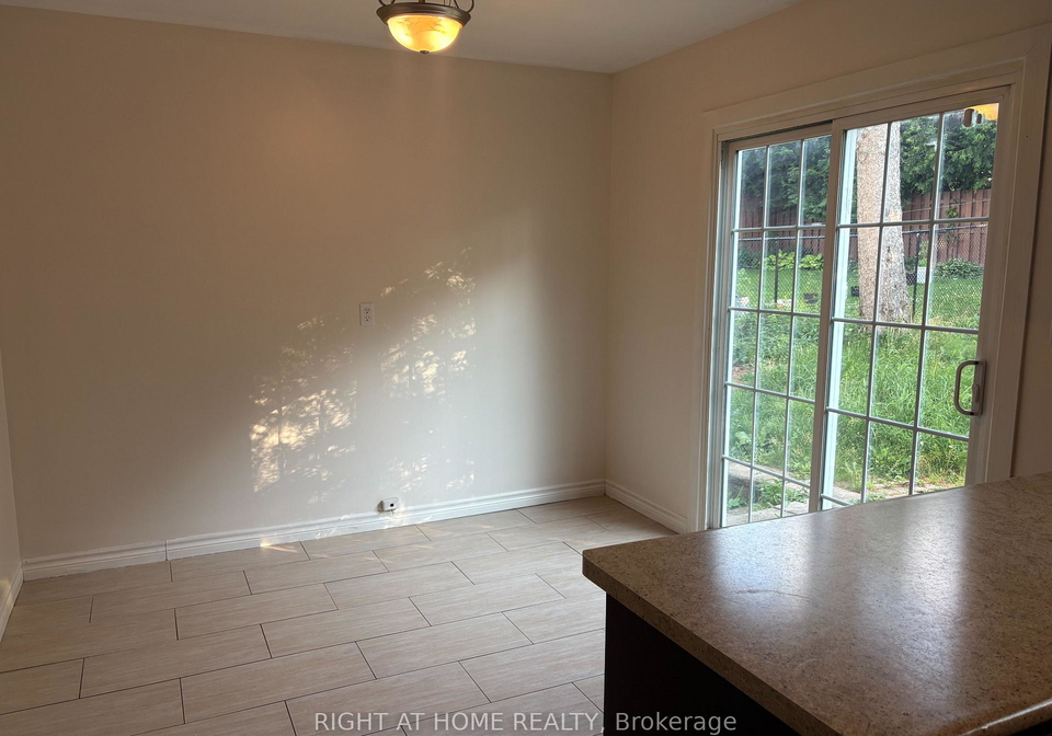 172-patterson-street-newmarket-ontario-n13554578