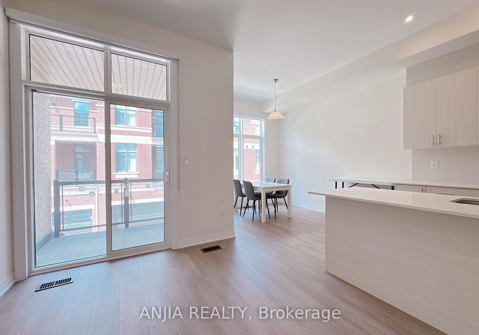 10-tay-lane-richmond-hill-ontario-n13554712