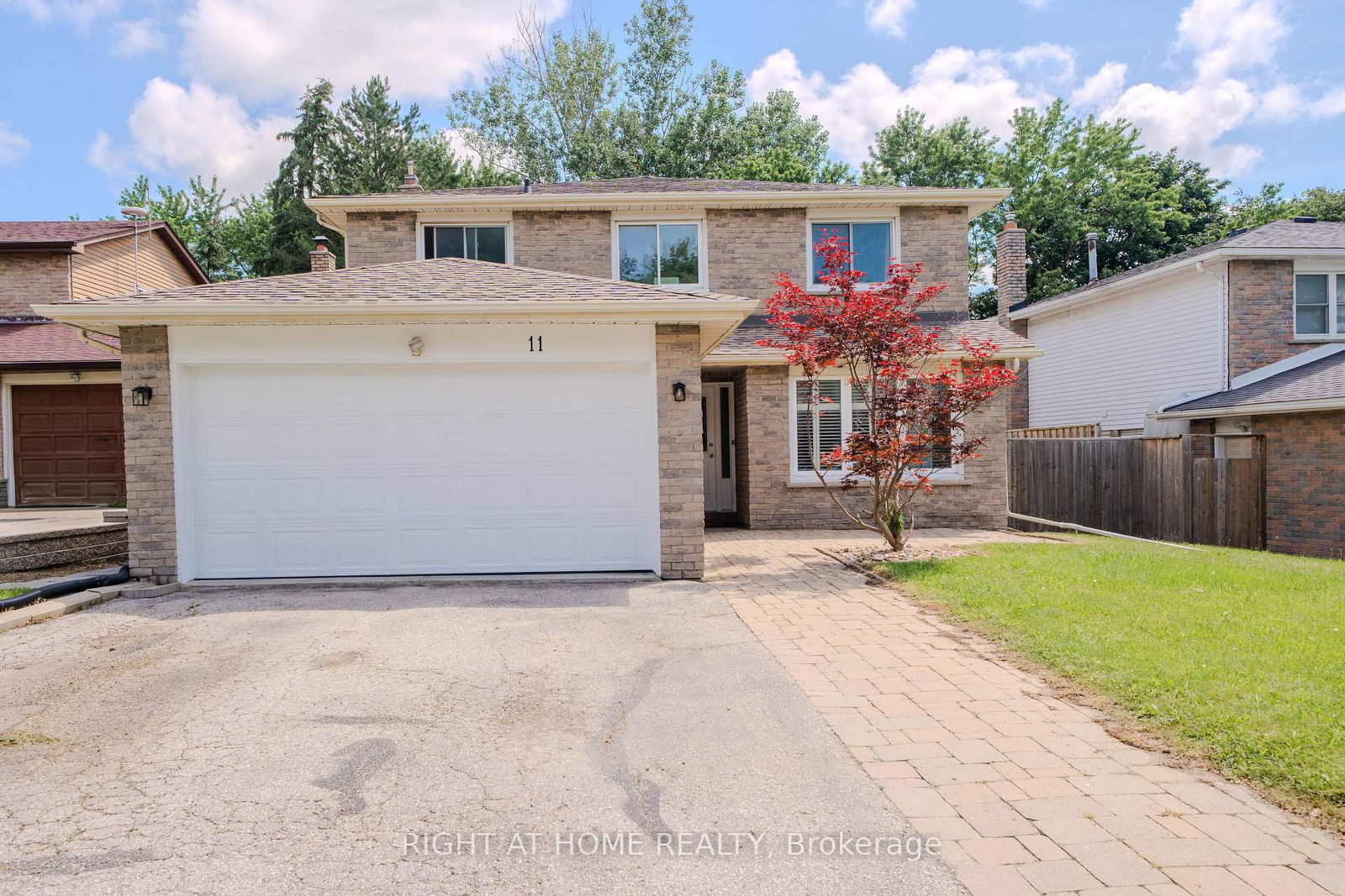 11-carlson-drive-newmarket-ontario-n13554966