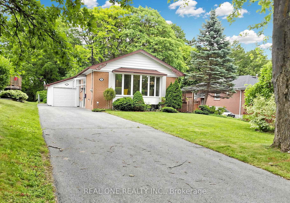 49-bayview-parkway-newmarket-ontario-n13554990
