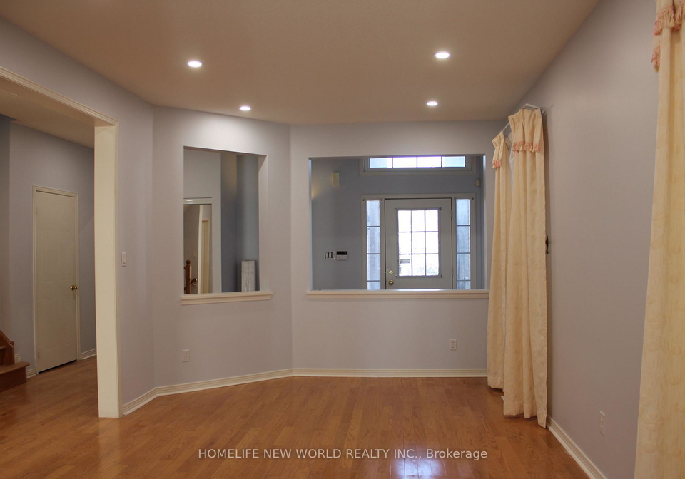 31-barkwood-hollow-markham-ontario-n13555112