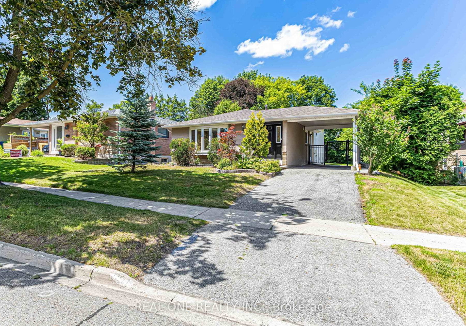 52-devins-drive-aurora-ontario-n13556880