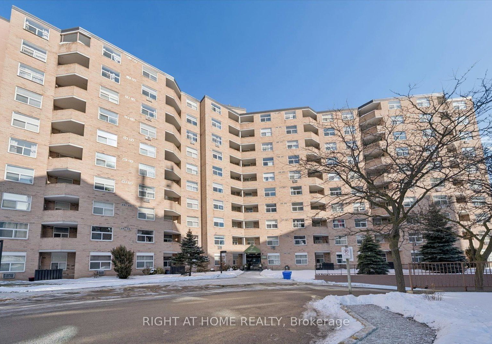260-davis-drive-newmarket-ontario-n13557486