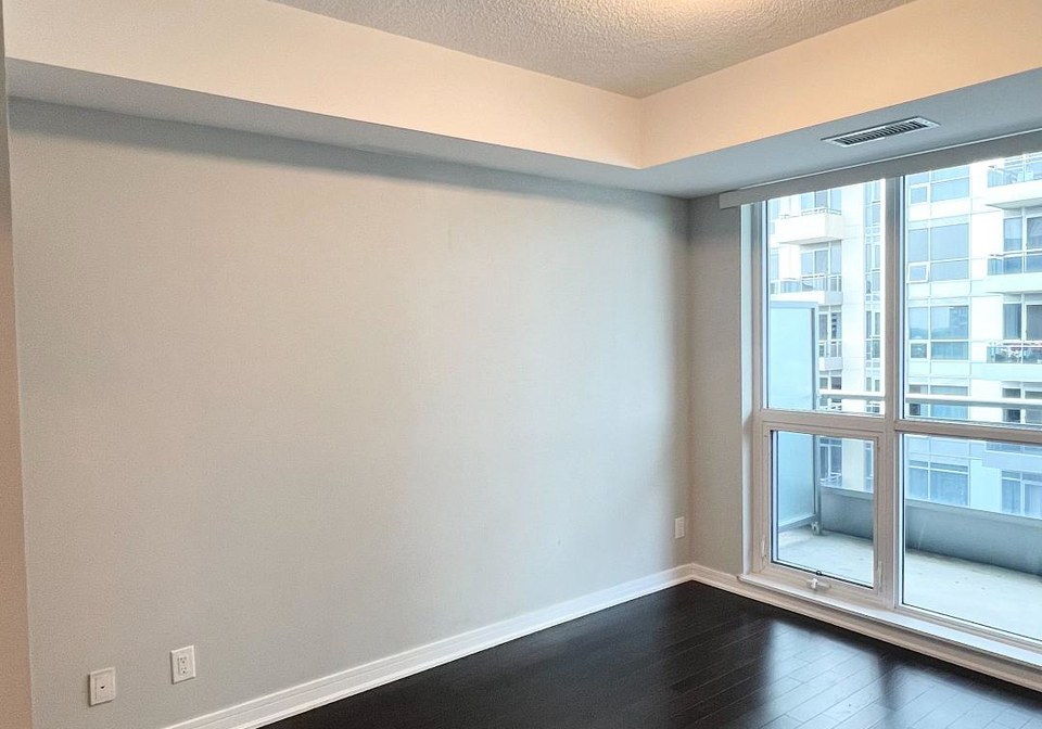 9199-yonge-street-richmond-hill-ontario-n13557526