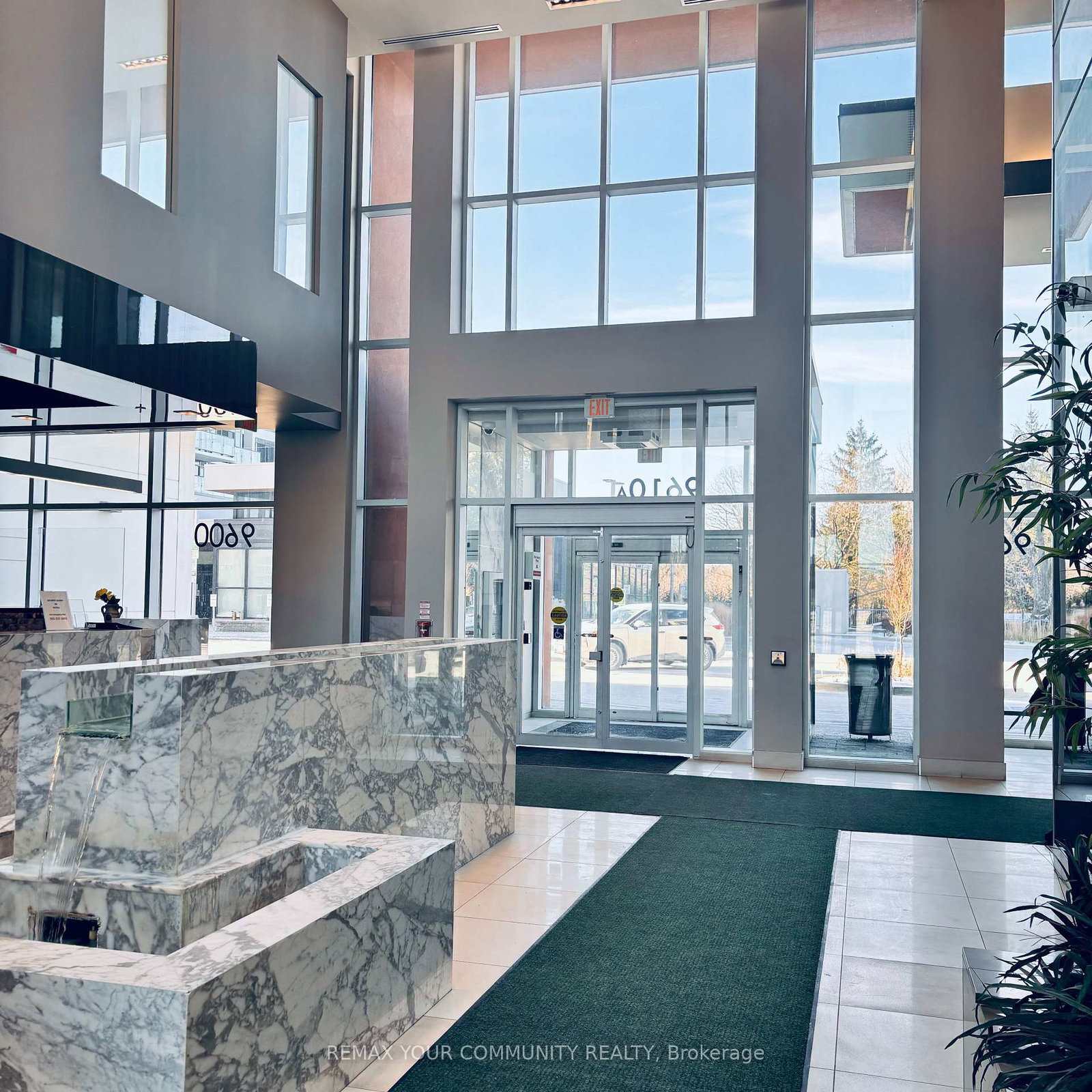 9600-yonge-street-richmond-hill-ontario-n13557722
