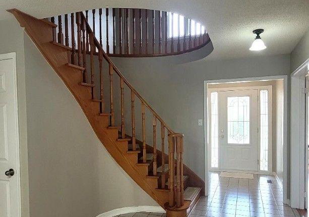 41-keffer-circle-newmarket-ontario-n13558380