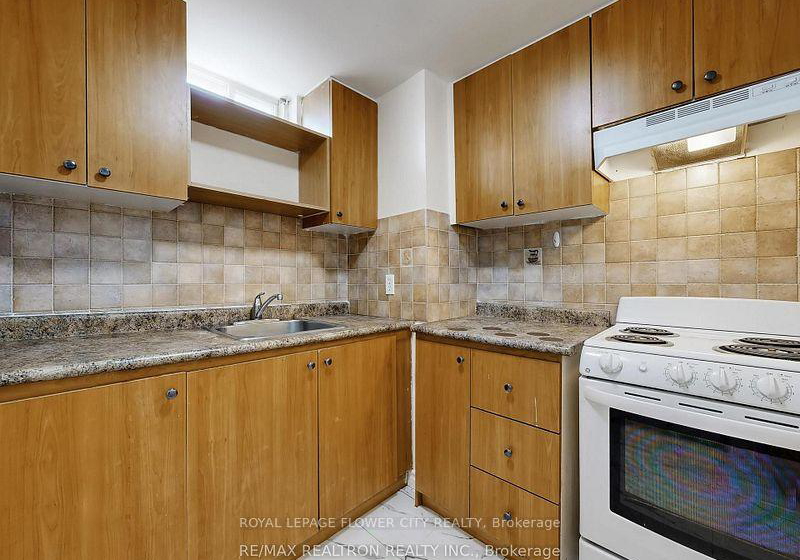 60-colombo-crescent-vaughan-ontario-n13558416