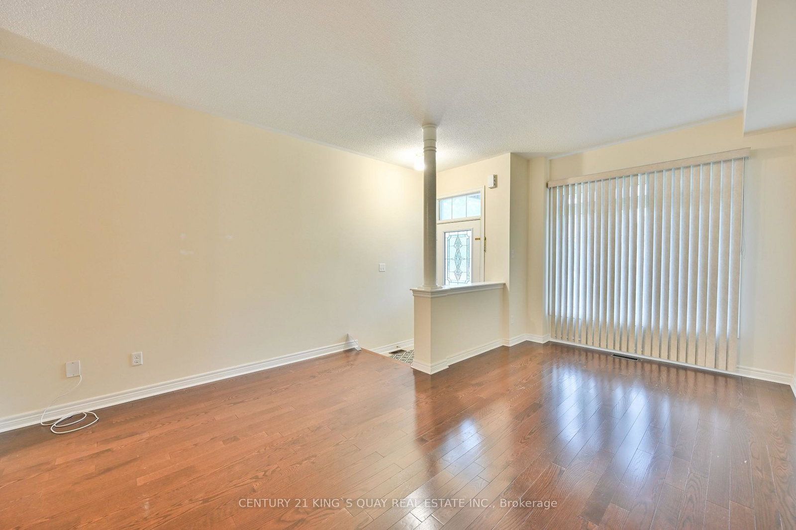 10-lundigan-drive-georgina-ontario-n13558534