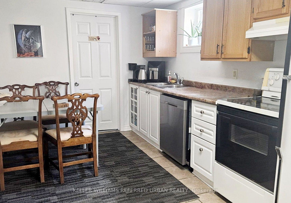 743-sunnypoint-drive-newmarket-ontario-n13558594