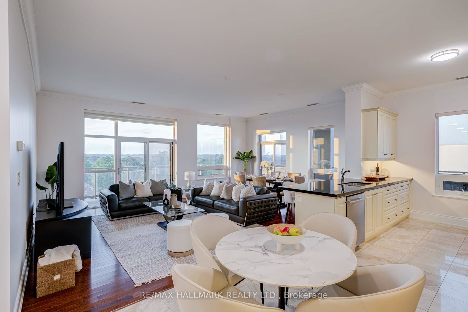 281-woodbridge-avenue-vaughan-ontario-n13558992