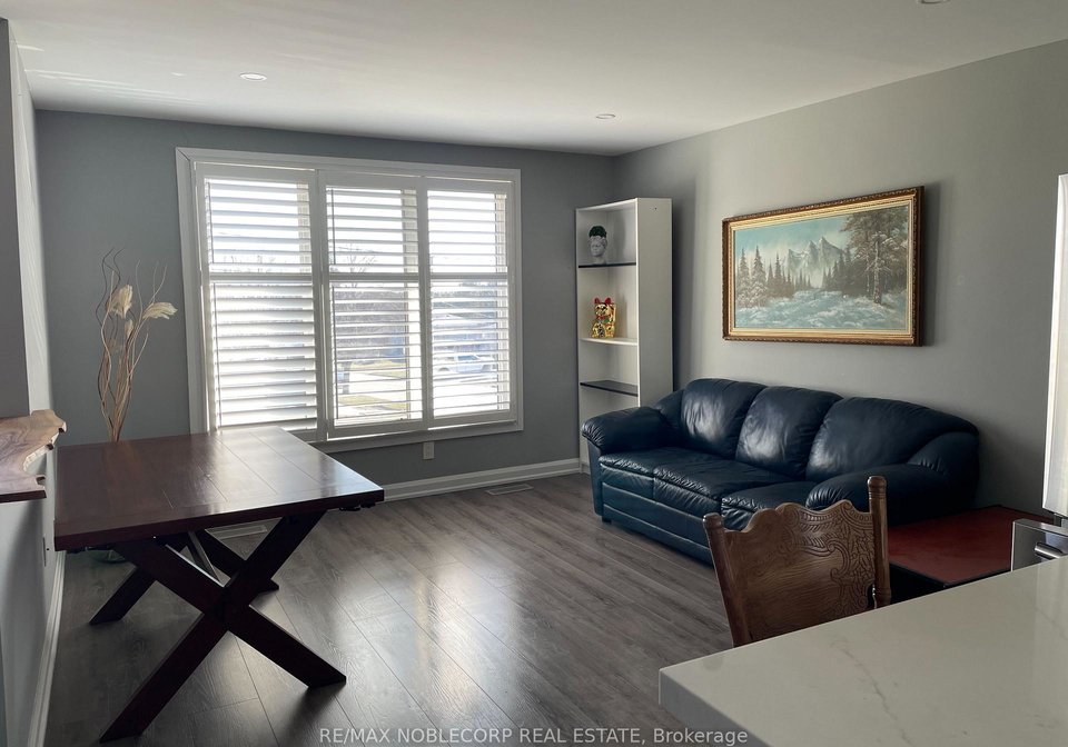 166-collings-avenue-bradford-west-gwillimbury-ontario-n13559204