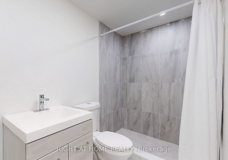 62-mcclenny-drive-aurora-ontario-n13559236