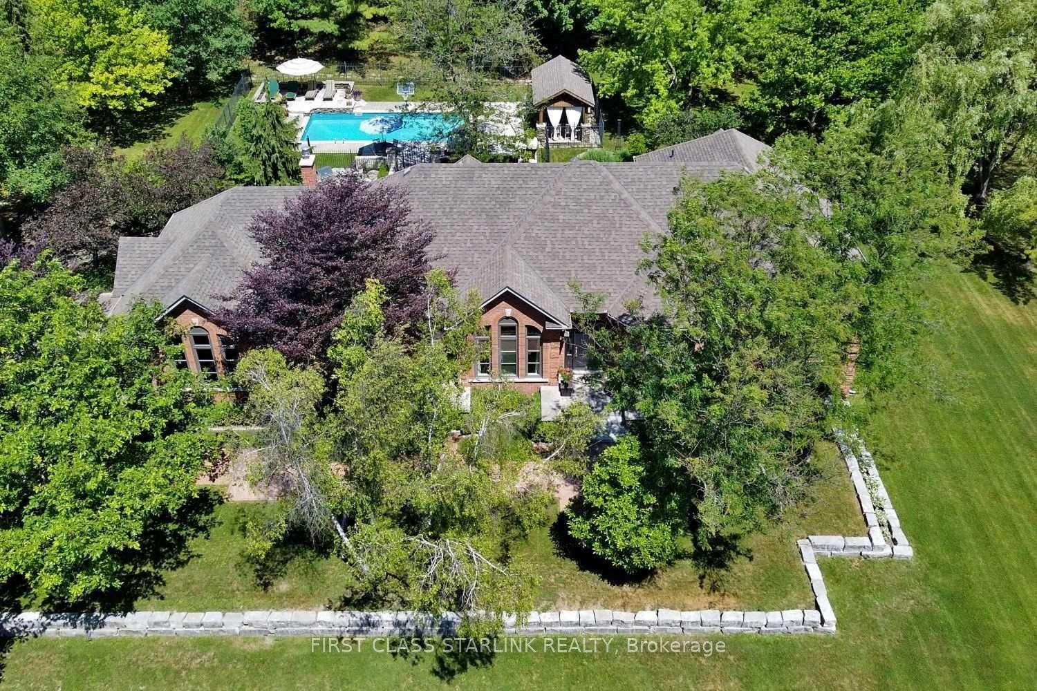 38-kensington-drive-richmond-hill-ontario-n13559596