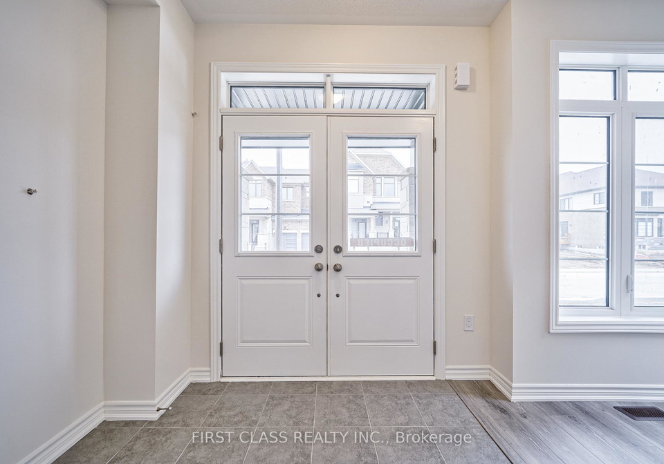 61-kenneth-rogers-crescent-east-gwillimbury-ontario-n13559766
