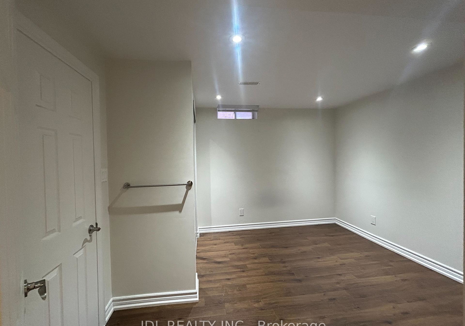36-bendamere-crescent-markham-ontario-n13559830