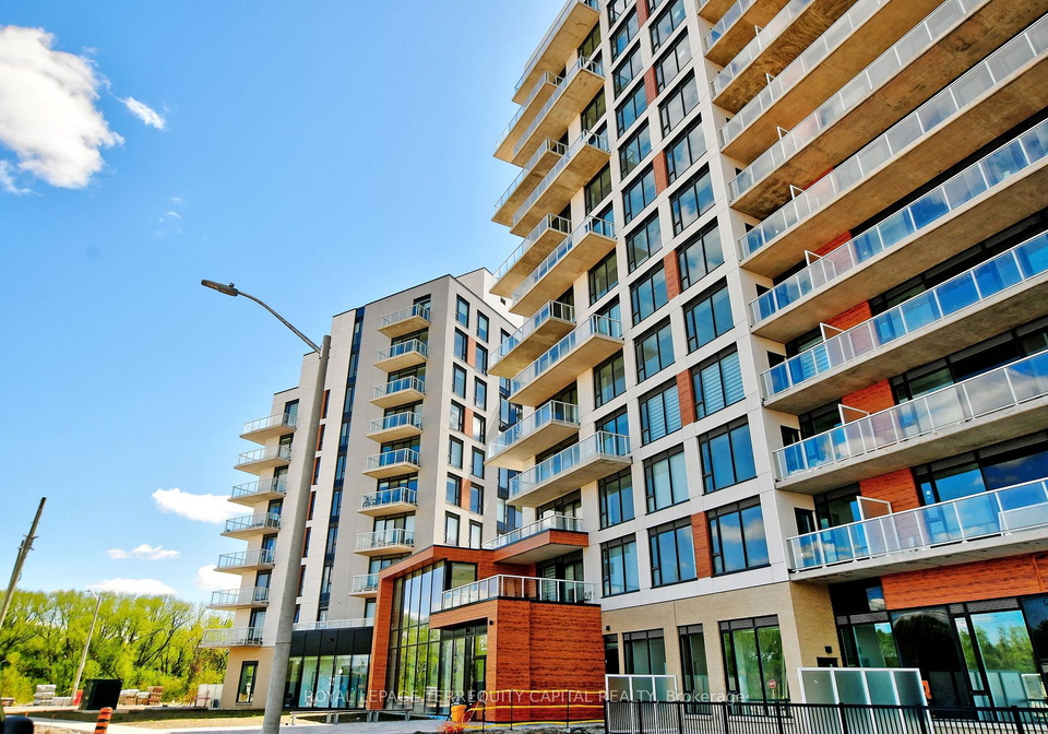 2-david-eyer-road-richmond-hill-ontario-n13560128