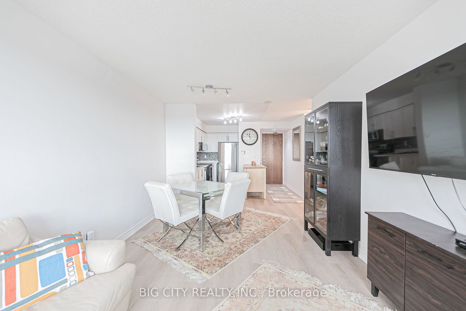 23-oneida-crescent-richmond-hill-ontario-n13560474