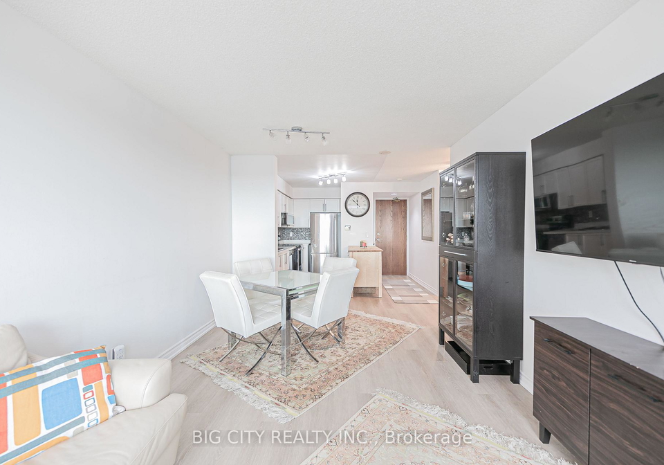 23-oneida-crescent-richmond-hill-ontario-n13560474