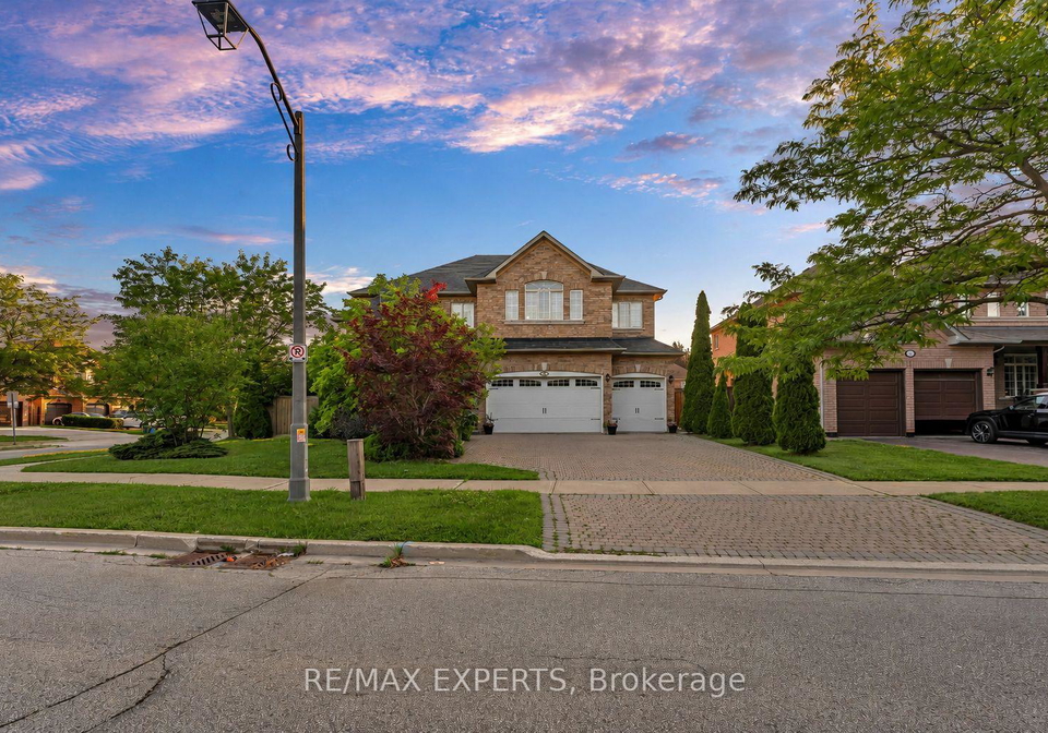 110-velmar-drive-vaughan-ontario-n13560554