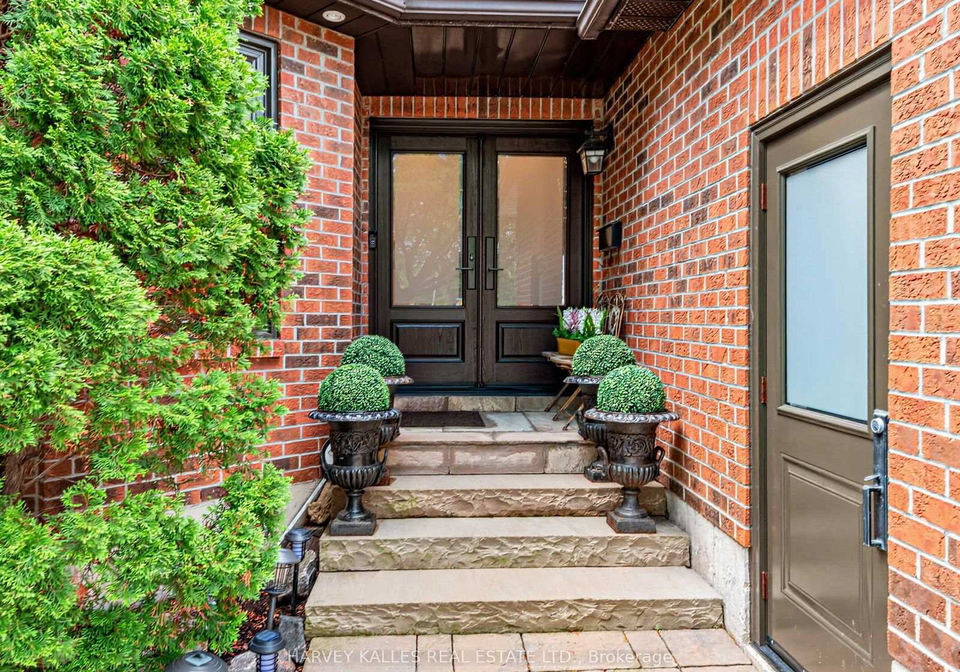93-downing-boulevard-vaughan-ontario-n13560608