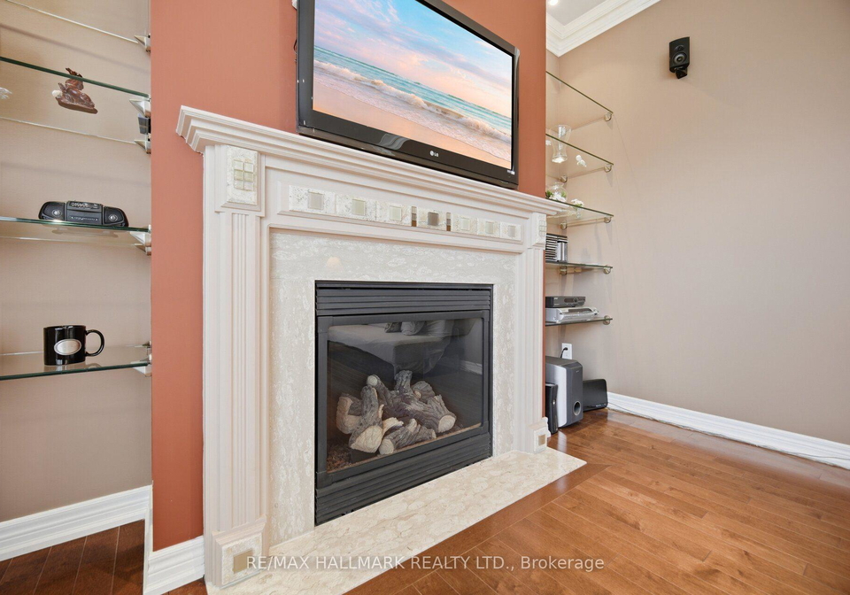 116-beare-trail-newmarket-ontario-n13561426