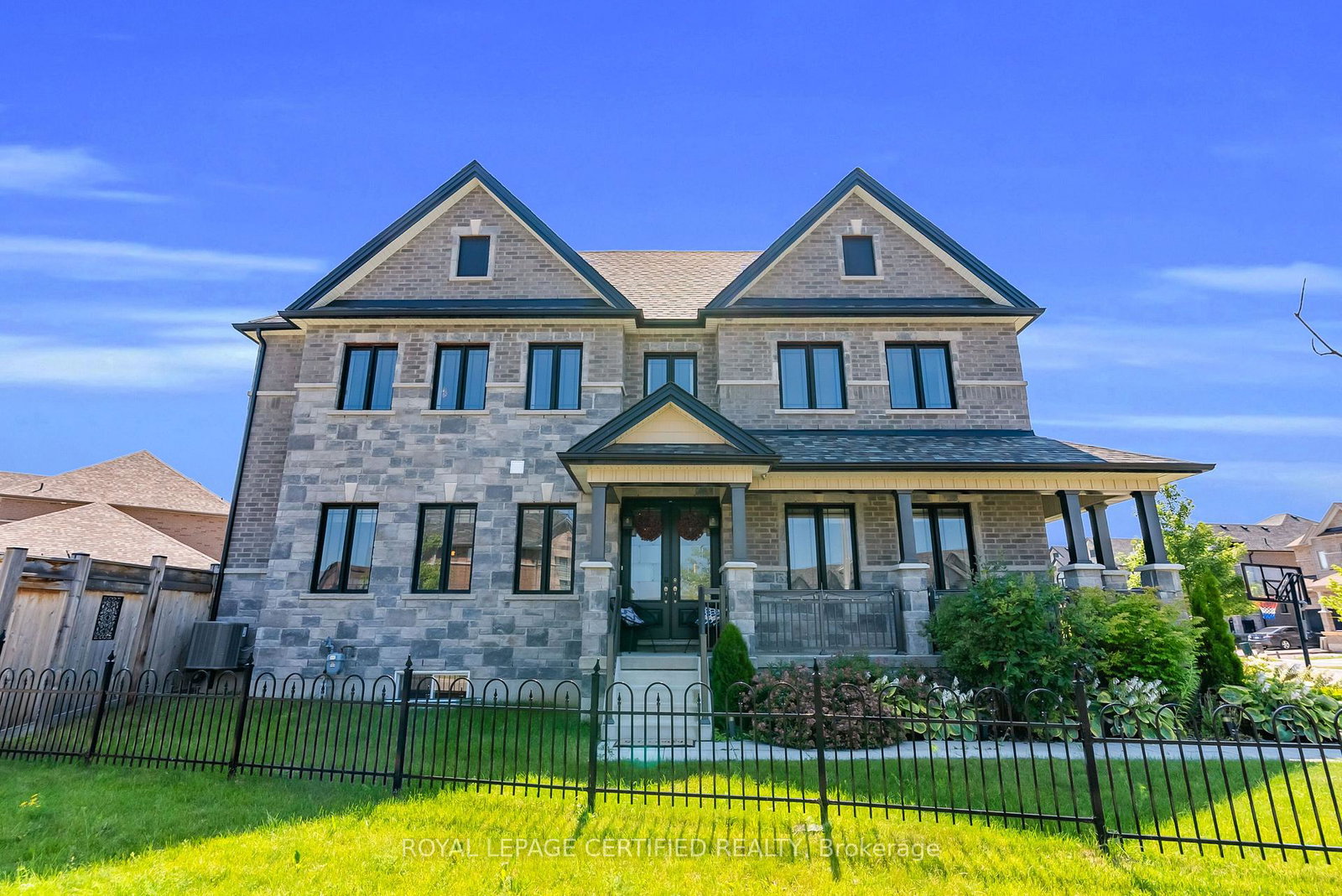 126-walker-boulevard-new-tecumseth-ontario-n13561496