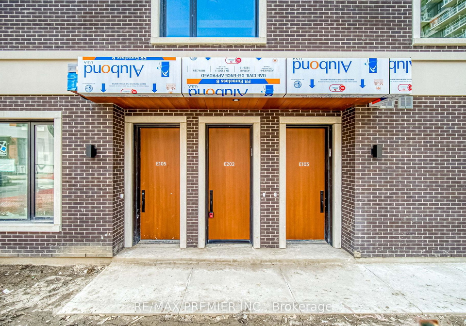 7-squirrel-lane-richmond-hill-ontario-n13561514