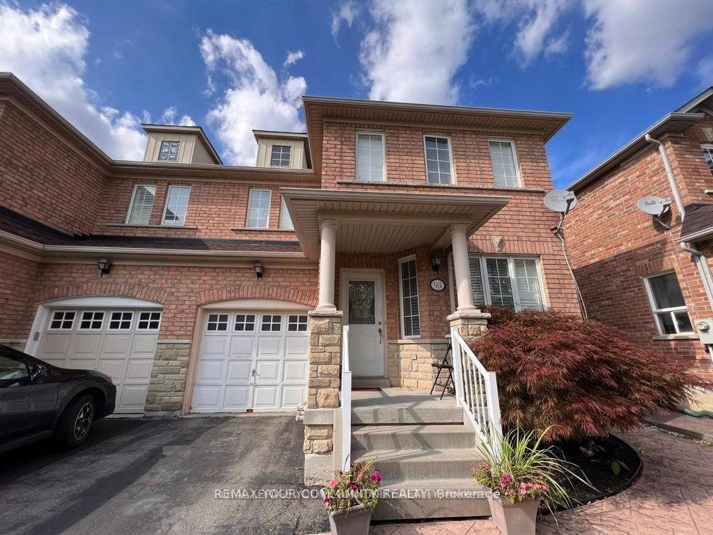 93-starr-crescent-aurora-ontario-n13561562
