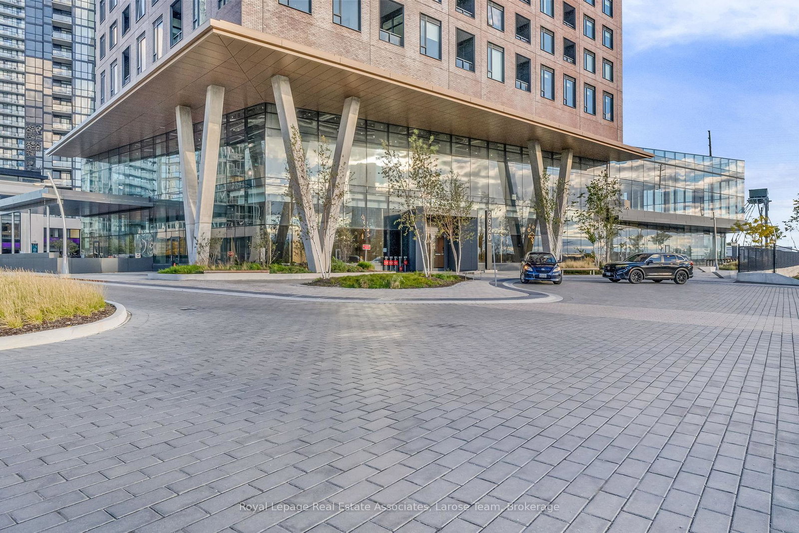 2920-highway-7-road-vaughan-ontario-n13561800