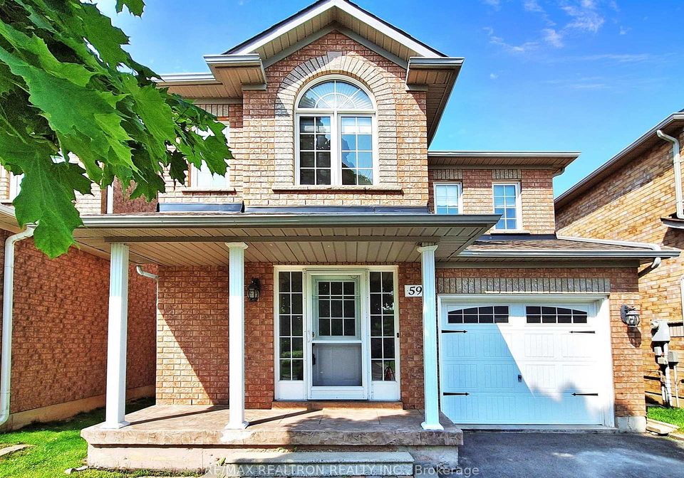59-goyo-gate-vaughan-ontario-n13561874