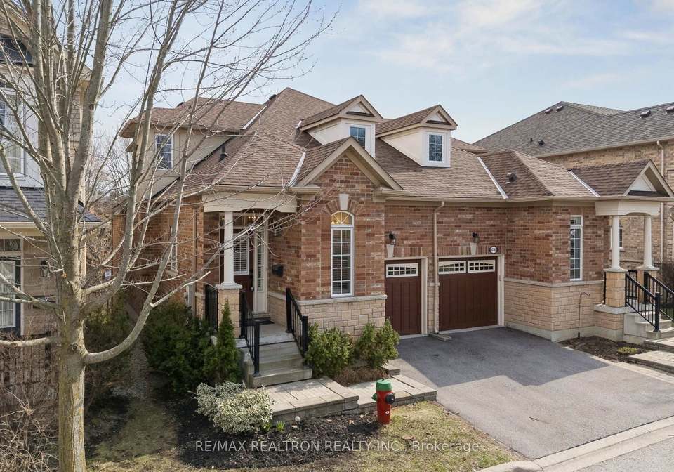 578-tapestry-lane-newmarket-ontario-n13562322