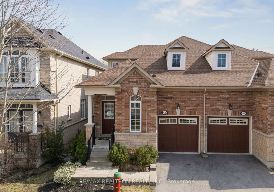 578-tapestry-lane-newmarket-ontario-n13562322