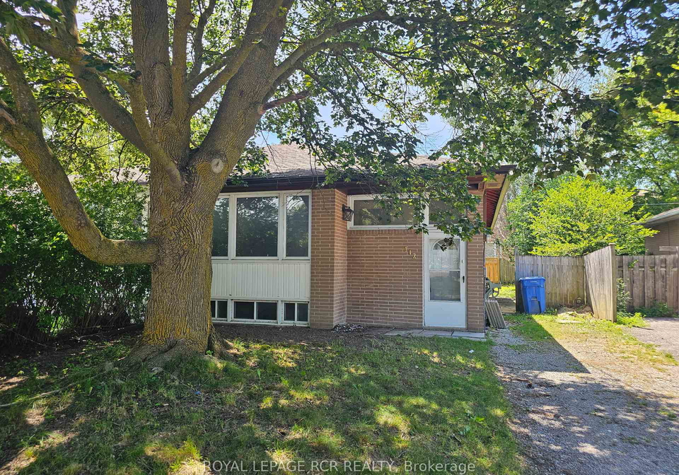 142-cherrywood-drive-newmarket-ontario-n13563104