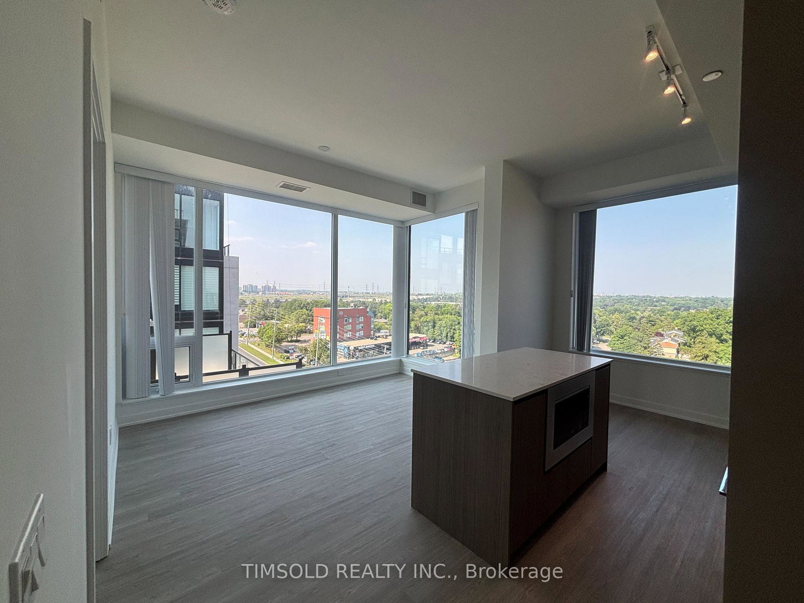 8188-yonge-street-vaughan-ontario-n13563112