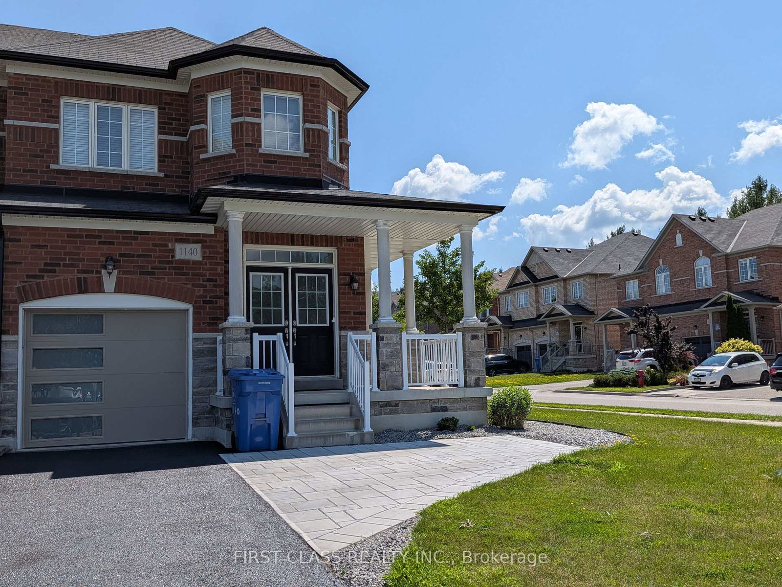 1140-stuffles-crescent-newmarket-ontario-n13563504