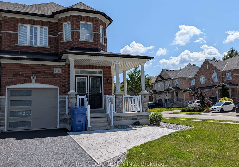 1140-stuffles-crescent-newmarket-ontario-n13563504