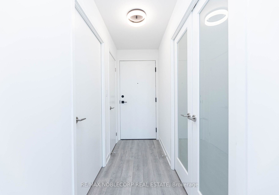 292-verdale-crossing-markham-ontario-n13564102