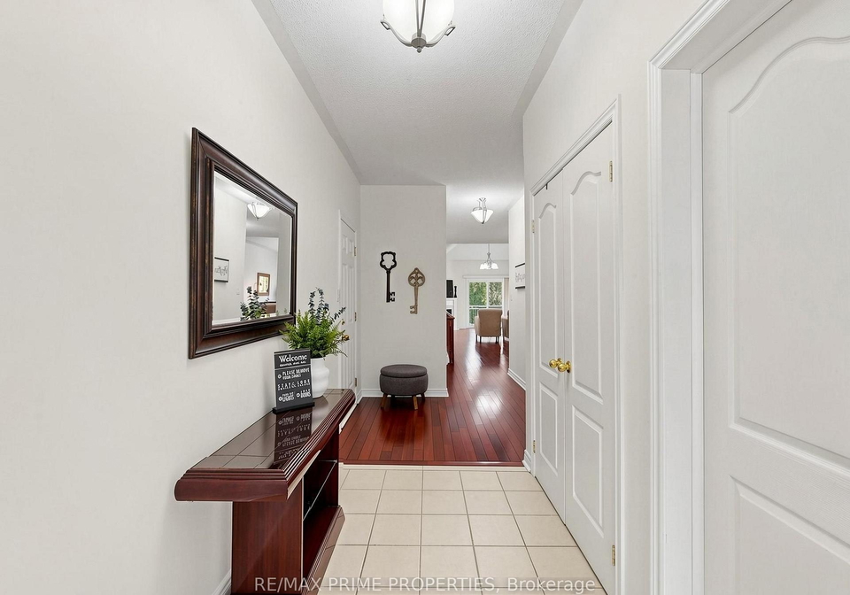 176-sawmill-valley-drive-newmarket-ontario-n13564182