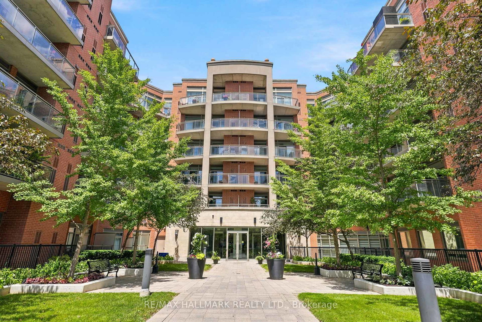 281-woodbridge-avenue-vaughan-ontario-n13564210