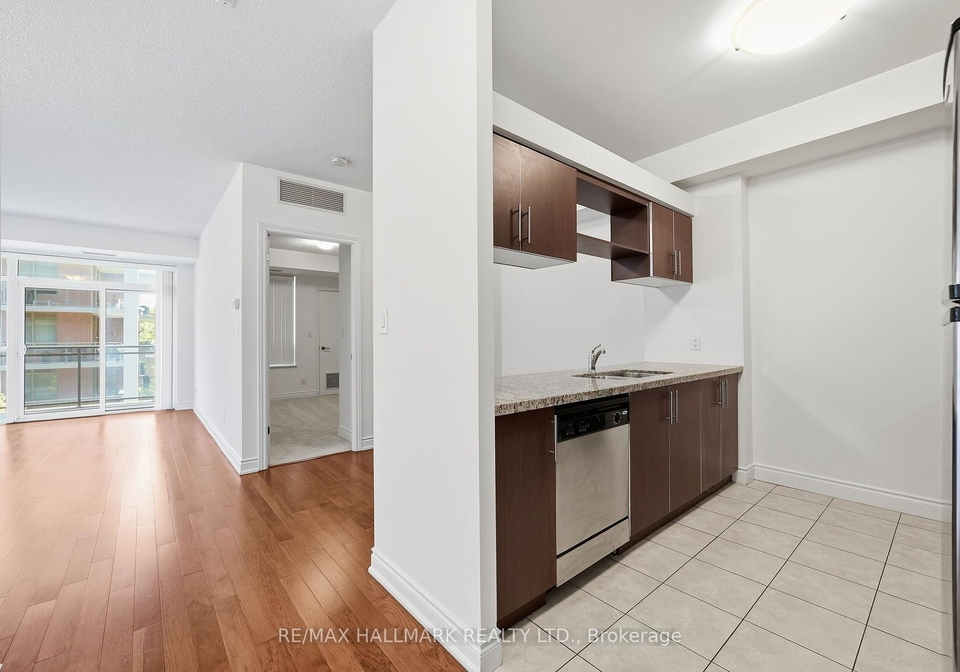 281-woodbridge-avenue-vaughan-ontario-n13564210