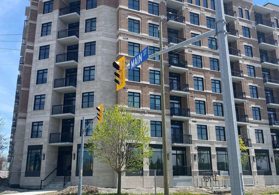 5917-main-street-e-whitchurch-stouffville-ontario-n13565088