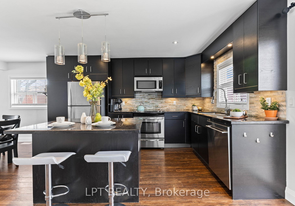 818-poplar-avenue-georgina-ontario-n13565418