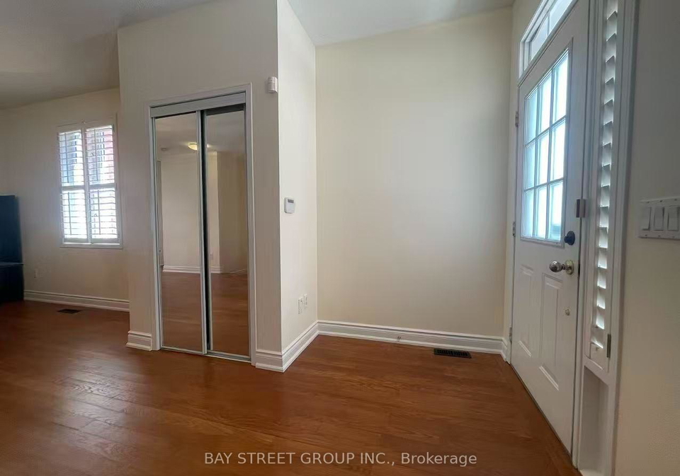 11-belgrave-square-markham-ontario-n13565674
