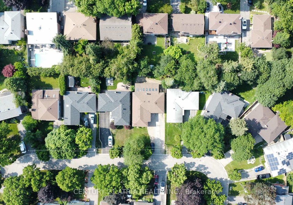 243-harrygan-crescent-richmond-hill-ontario-n13566122
