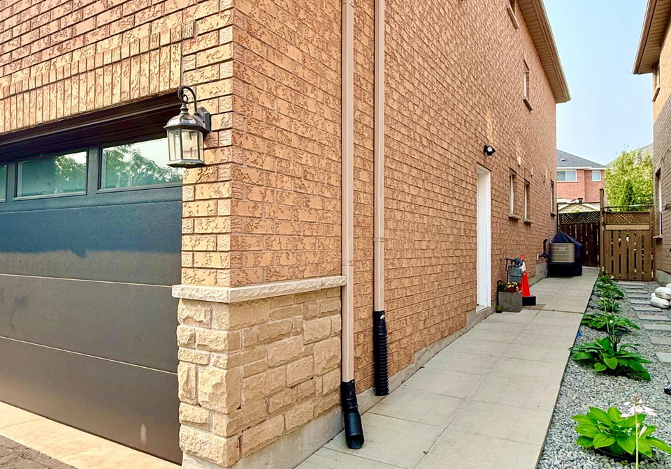 34-linda-margaret-crescent-n-richmond-hill-ontario-n13566298