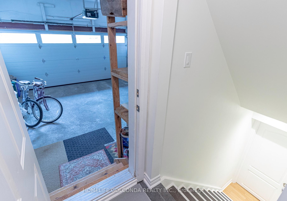 34-linda-margaret-crescent-n-richmond-hill-ontario-n13566298