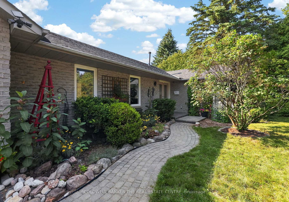16-hi-view-drive-east-gwillimbury-ontario-n13566528