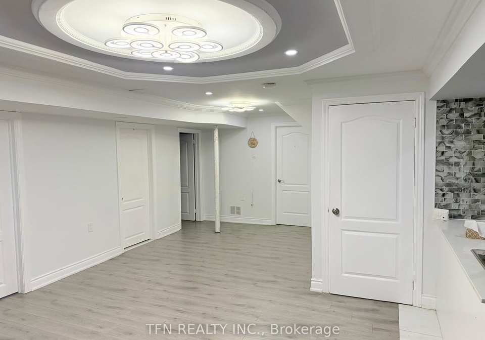 2-irwin-basement-place-bradford-west-gwillimbury-ontario-n13566772