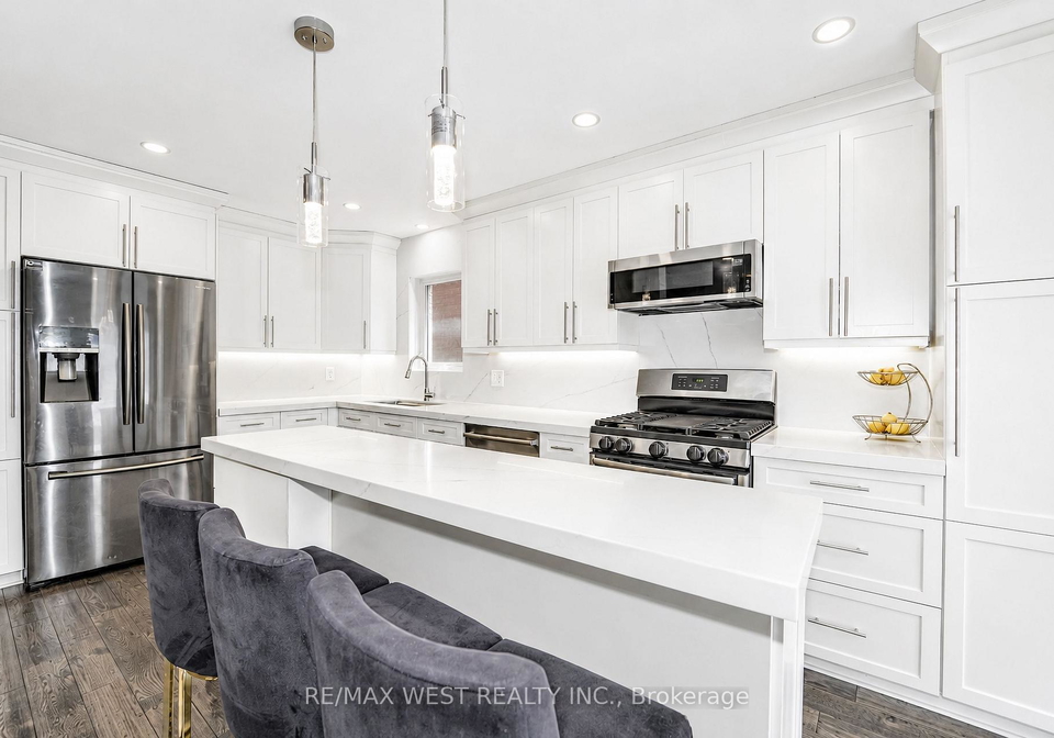 41-knapton-drive-newmarket-ontario-n13566864