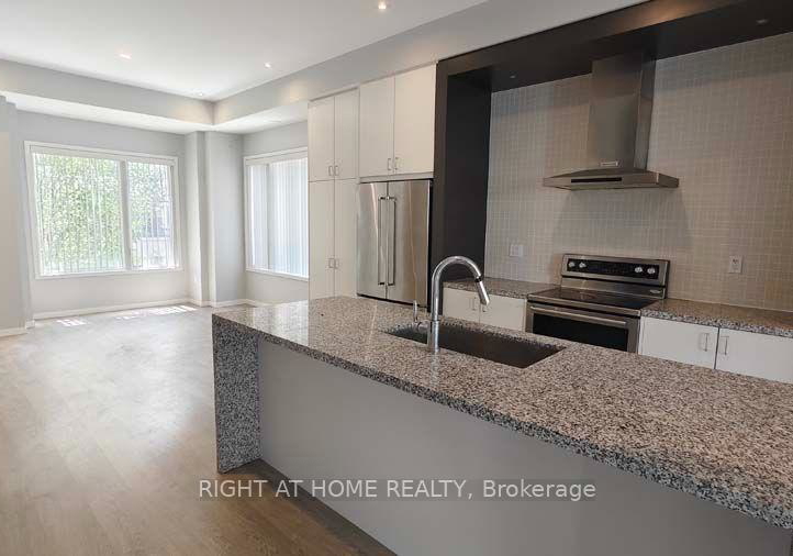 42-ambler-lane-richmond-hill-ontario-n13567212